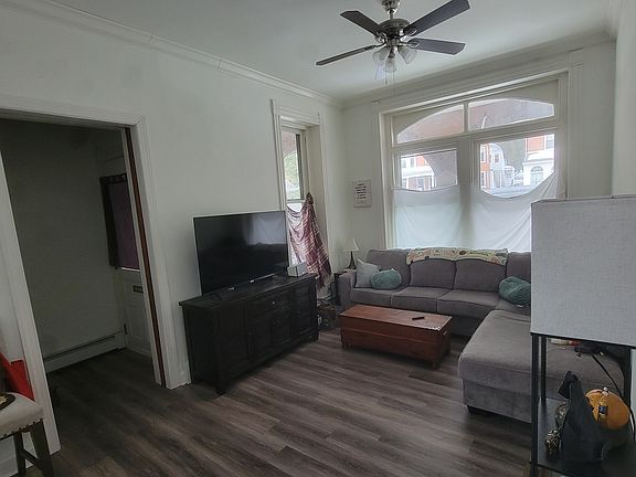 4th image of 134 W Philadelphia Ave Floor 1