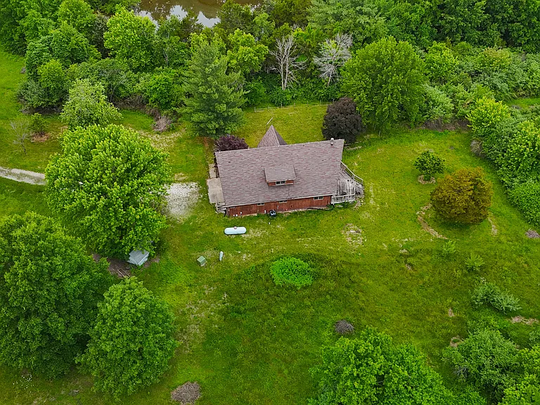 4284 State Road J — Photo 11