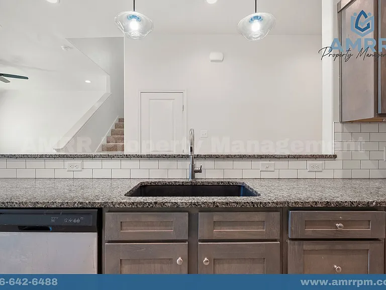 2602 136th St — Photo 6