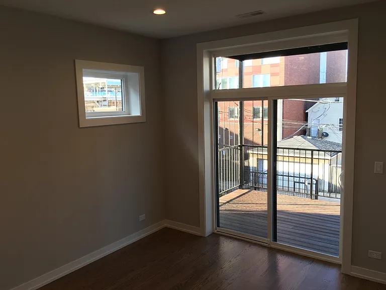 1650 W 18th Pl #2 — Photo 9