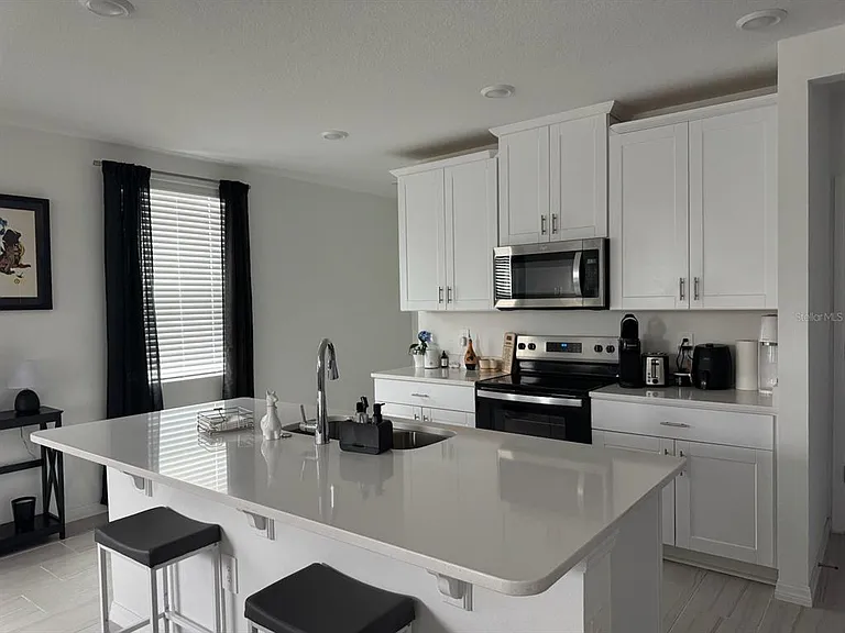4469 Eagle Trail Bnd — Photo 2