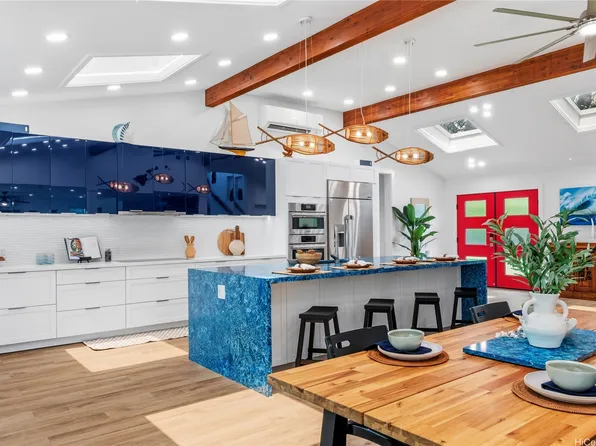 6 N Kalaheo Ave, Kailua, HI 96734