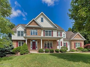 108 Wakefield Rd, Shavertown, PA 18708