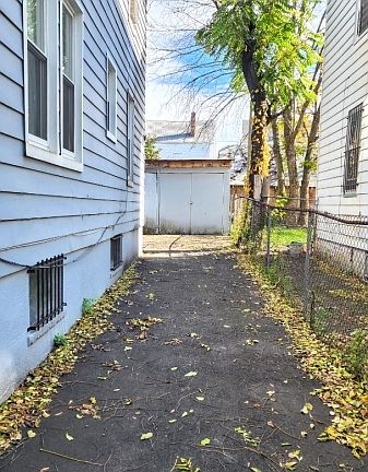3rd image of 256-258 Munn Ave Unit 4