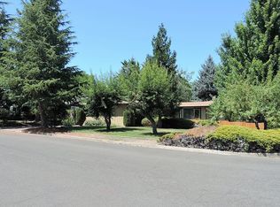 2557 Sandy Ter, Medford, OR 97504