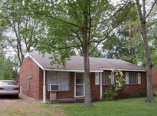 712 Macdonald Rd, Fairdale, KY 40118