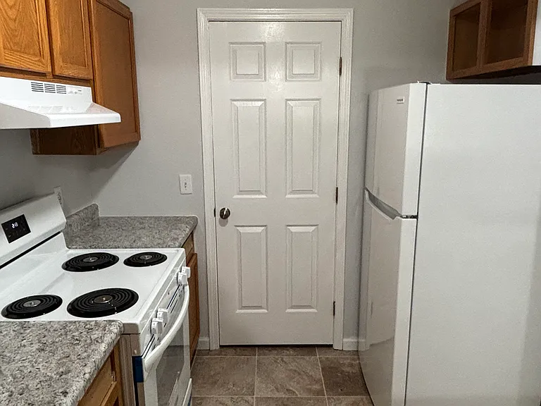 5412 Thayer Ave — Photo 3