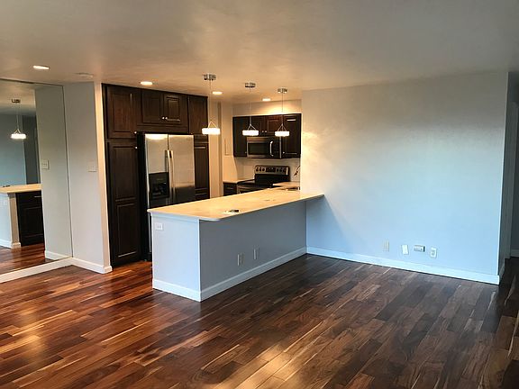 2nd image of 460 S Marion Pkwy APT 2005