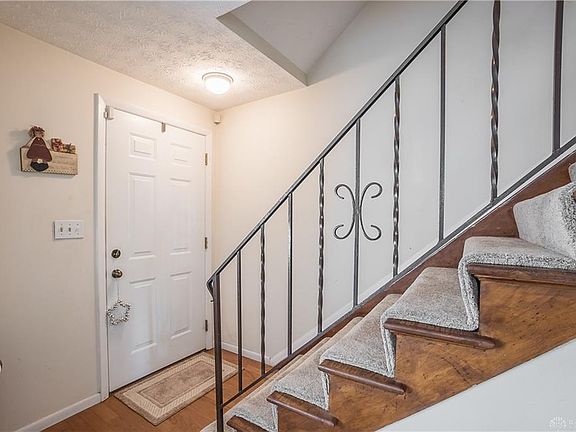 4th image of 1067 Wollenhaupt Dr