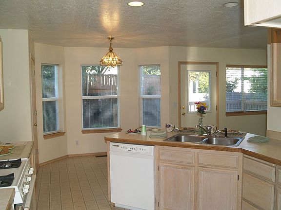 Kitchen - Nook - Back Yard