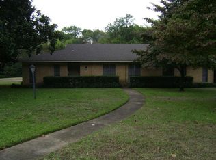 200 Oxford Ln #B, Longview, TX 75601
