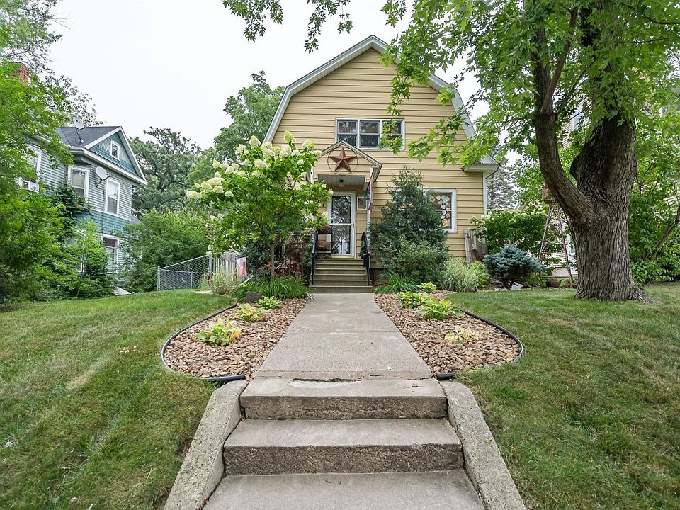 1st image of 823 S Cedar Ave