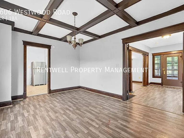 8606 Westwood Rd — Photo 11