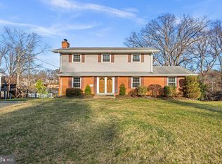 6219 Thornwood Dr, Alexandria, VA 22310