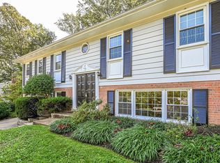 9521 Rockport Rd, Vienna, VA 22180