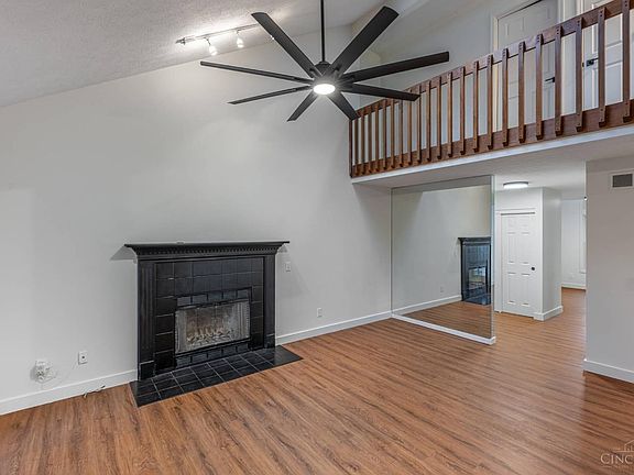 3rd image of 11784 Gable Glen Ln