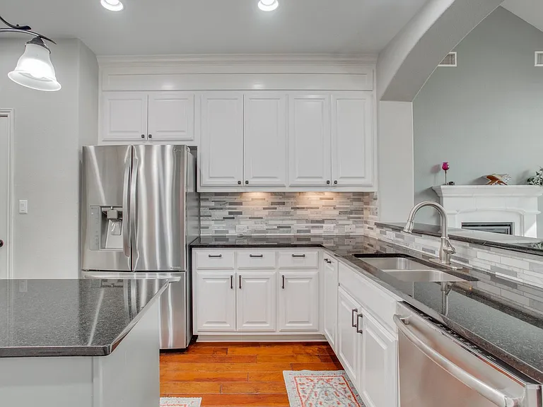 12221 Montclair Bnd — Photo 15