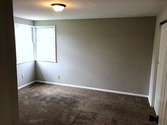 5th image of 207 Ensenada Dr