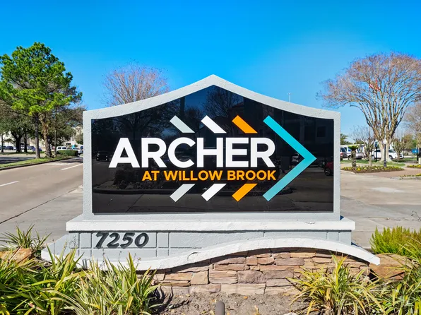 Archer at Willowbrook