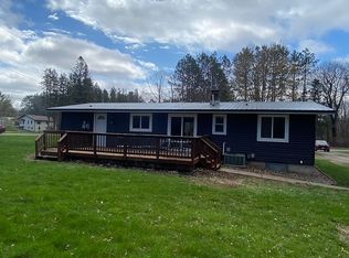 560 E Isle St, Isle, MN 56342