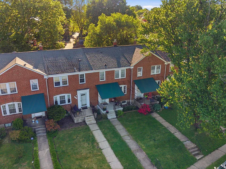 6467 Blenheim Rd — Photo 44
