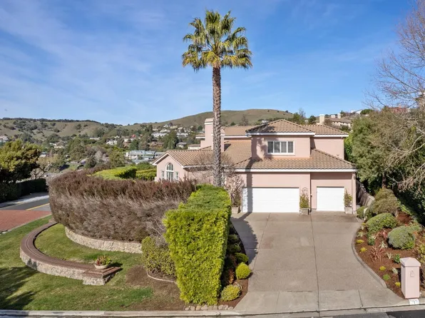 1 Cayford Drive, Tiburon, CA 94920