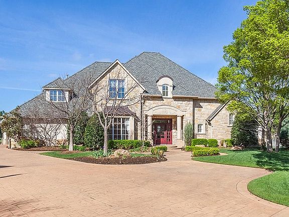 2nd image of 14901 Laurin Ln