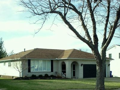 76 Round Trail Rd, West Seneca, NY, 14218