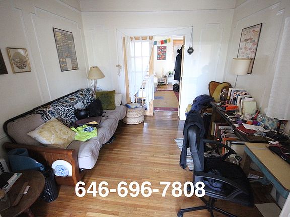 3rd image of 48A Vernon Ave APT 3