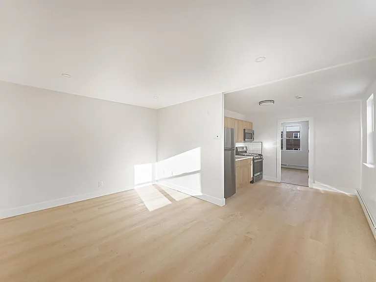 Fairfield Apartments — Photo 22