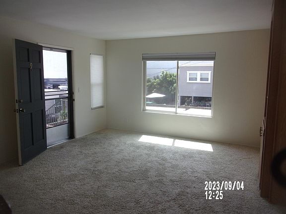 3rd image of 4732 Kansas St APT 9