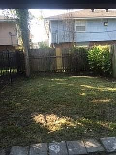 3rd image of 1622 Gary Ct #B