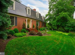 806 W Lake Ave, Baltimore, MD 21210