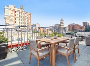 10 Rutgers St APT 7D, New York, NY 10002