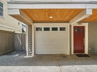 8552 Midvale Ave N #B, Seattle, WA 98103