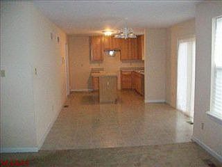 3rd image of 2708 Emerald Creek Ct