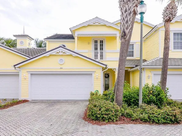 204 Mariner Bay Blvd, Fort Pierce, FL 34949