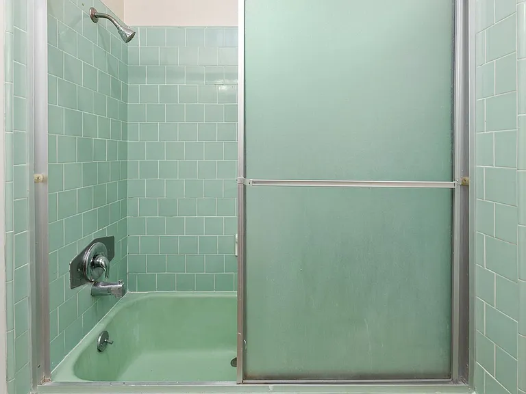 3525 Reynard Way — Photo 10