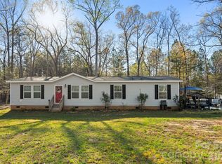 246 Deberry Rd, Mount Gilead, NC 27306