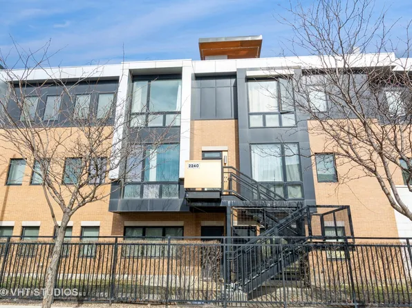 2240 W Madison St Unit 102, Chicago, IL 60612