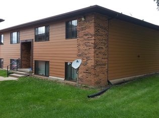 926 Boston Way APT 1, Coralville, IA 52241