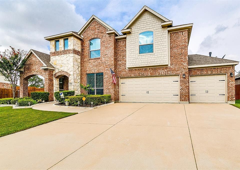 1st image of 1040 Tara Dr