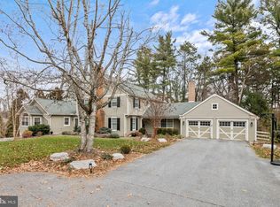 8 Trent Pl, Wyomissing, PA 19610