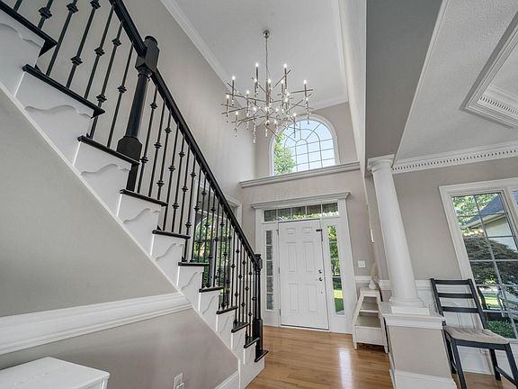 5th image of 6717 Dunheath Cir