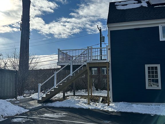 Off street parking with easy access to unit