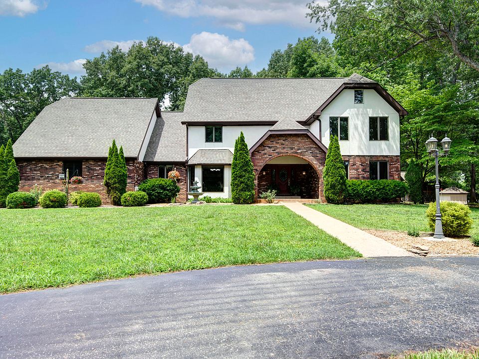 1st image of 1805 Bramblewood Lane