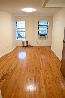 Rented by OvCo Realty | media 27