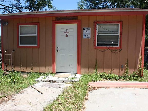 3rd image of 4630 Havre Way