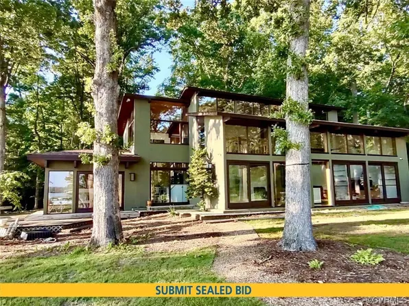 598 Doctors Point Rd, Lottsburg, VA 22511