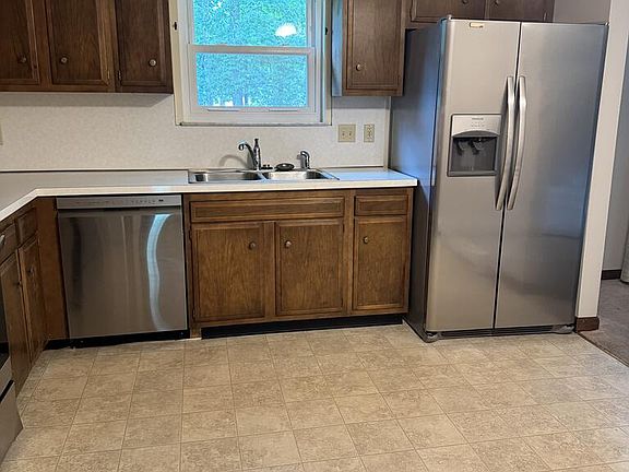 5th image of 104 Elmridge Ct